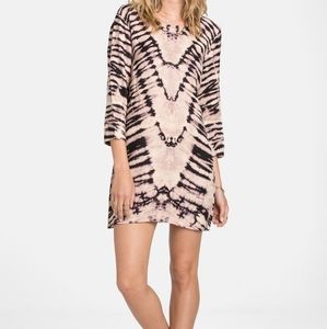 Billabong mini dress (runs small)